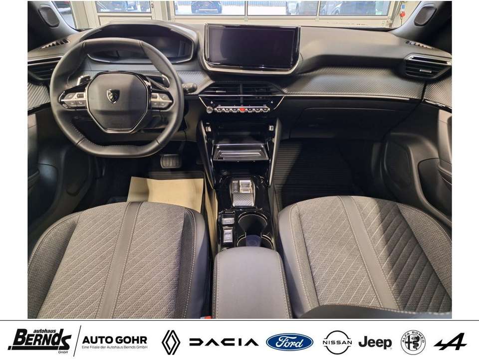 Peugeot 2008 - Imagem 11