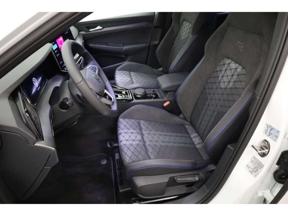 Volkswagen Golf Variant - Imagem 6