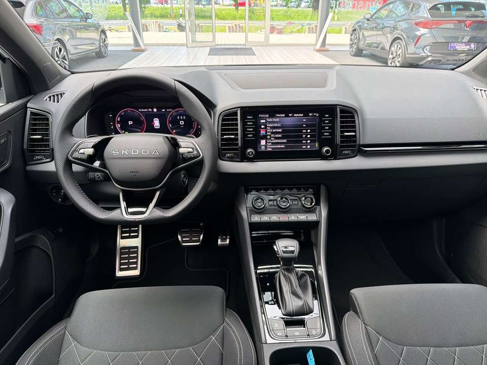 Skoda Karoq - Imagem 13