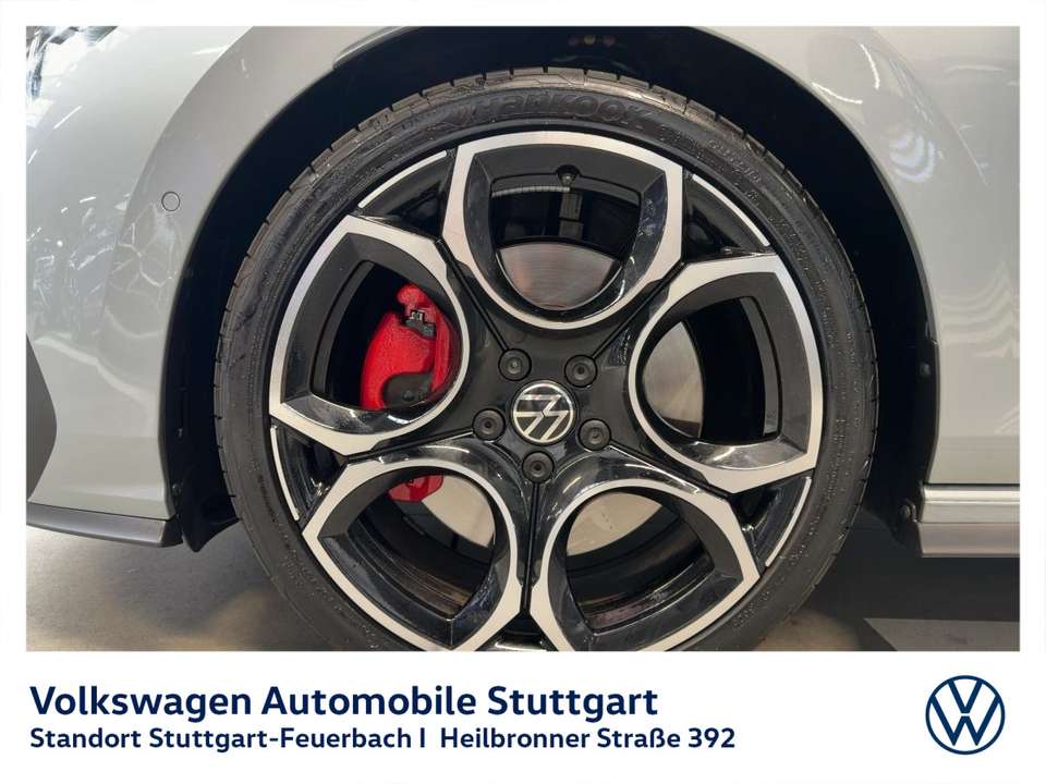 Volkswagen Golf GTI - Imagem 12