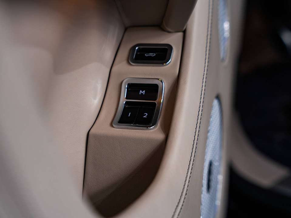 Car picture 13