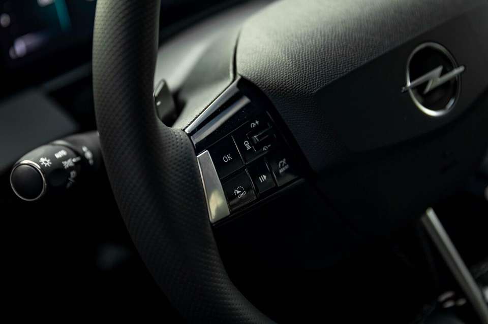 Opel Astra - Imagem 11