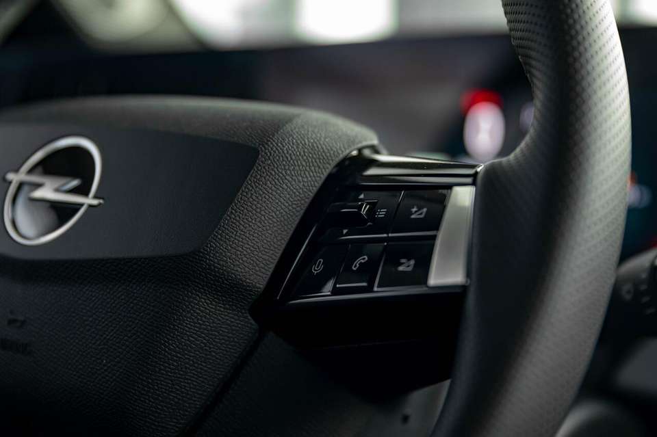 Opel Astra - Imagem 13