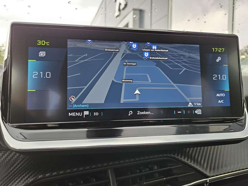 Peugeot e-2008 - Imagem 13