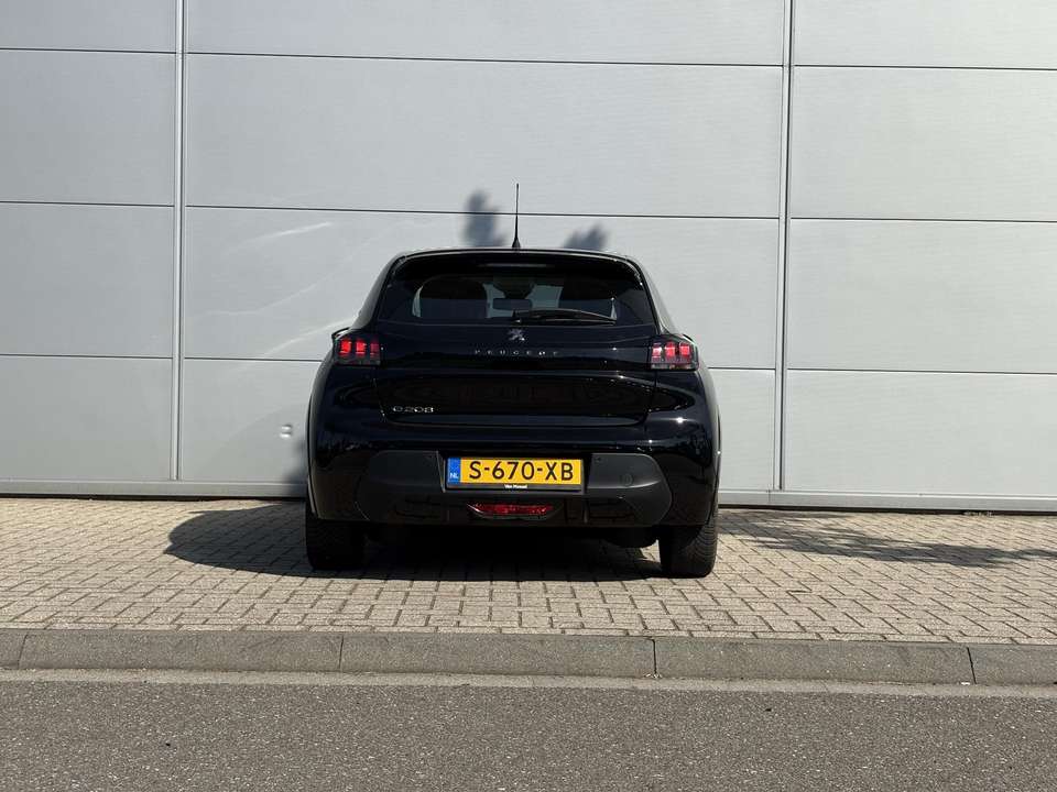 Peugeot e-208 - Imagem 5