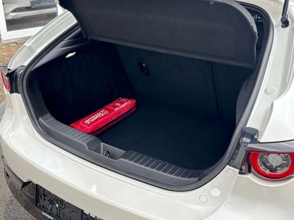 Mazda 3 - Imagem 9