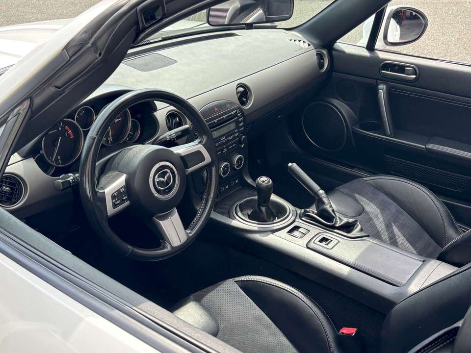 Mazda MX-5 - Imagem 11