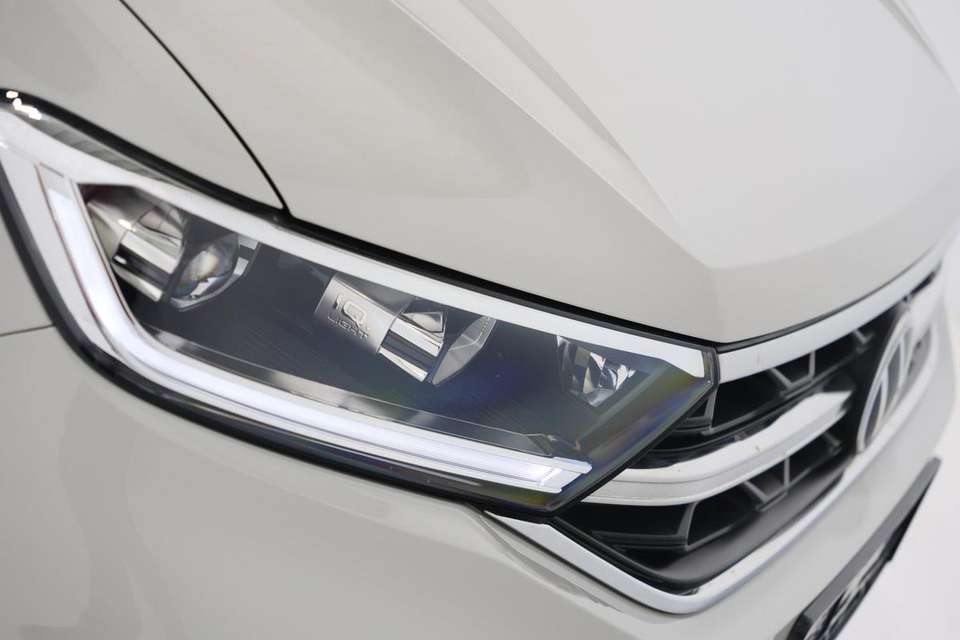 Volkswagen T-Roc - Imagem 8