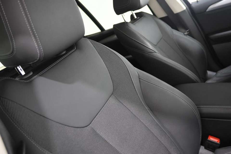Car picture 9