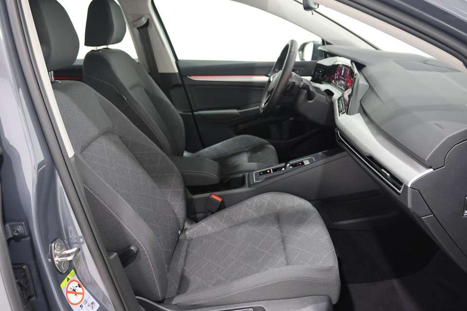 Volkswagen Golf Variant - Imagem 9