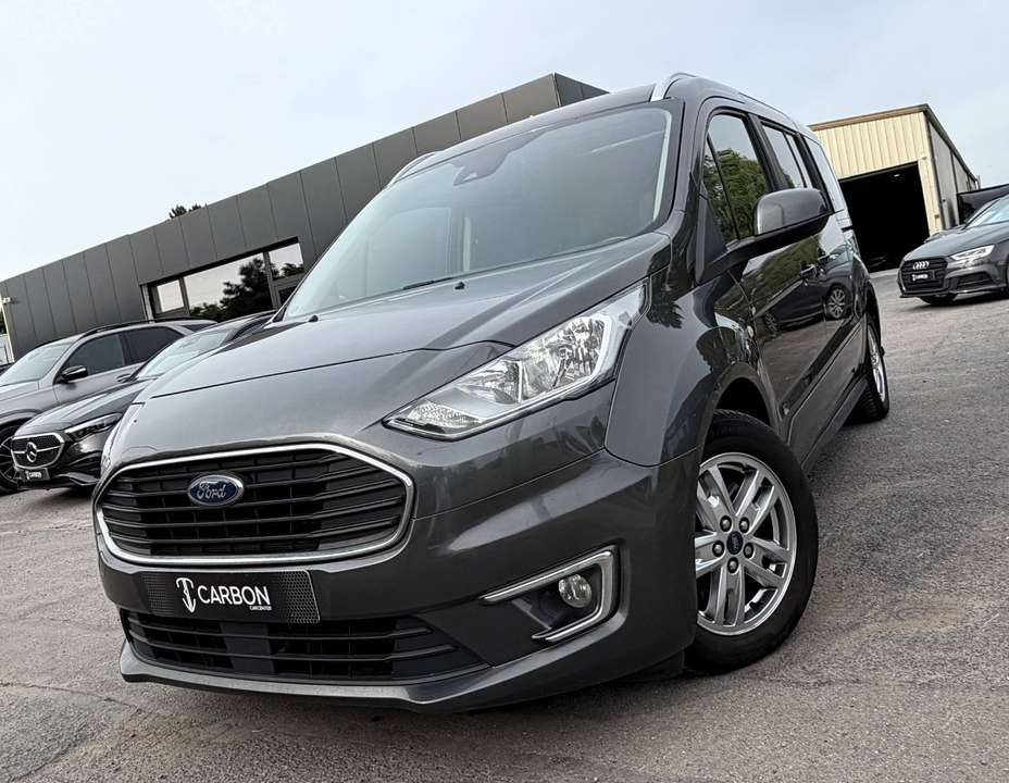 Ford Tourneo Connect - Imagem 1