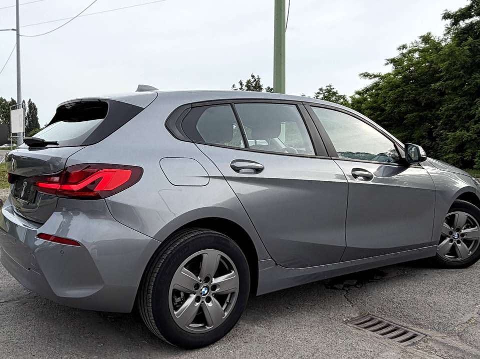 Car picture 11