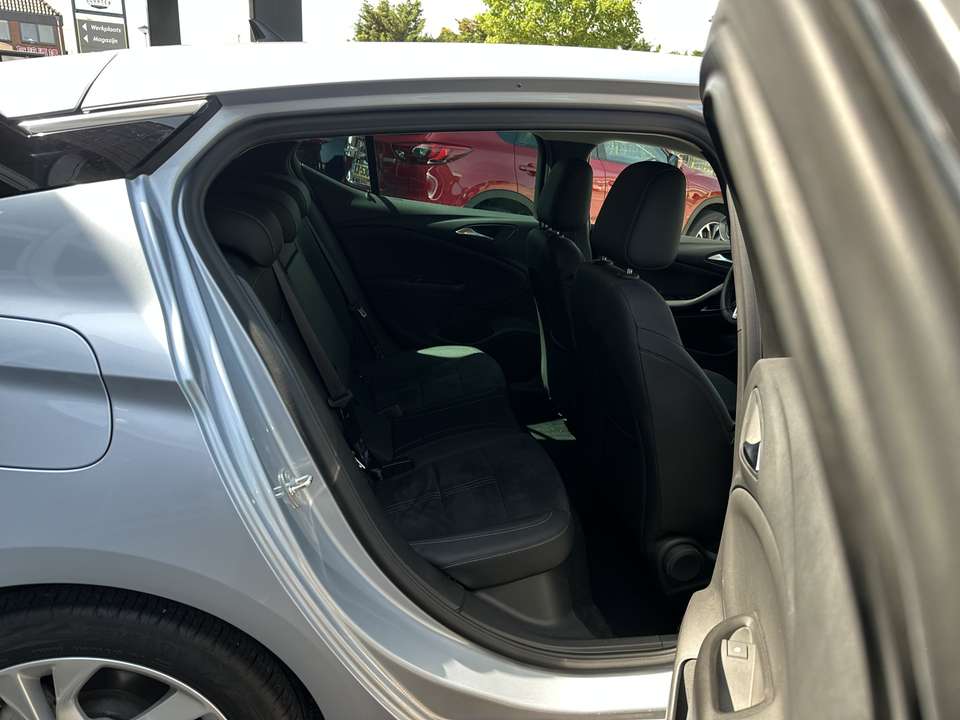 Opel Astra - Imagem 6