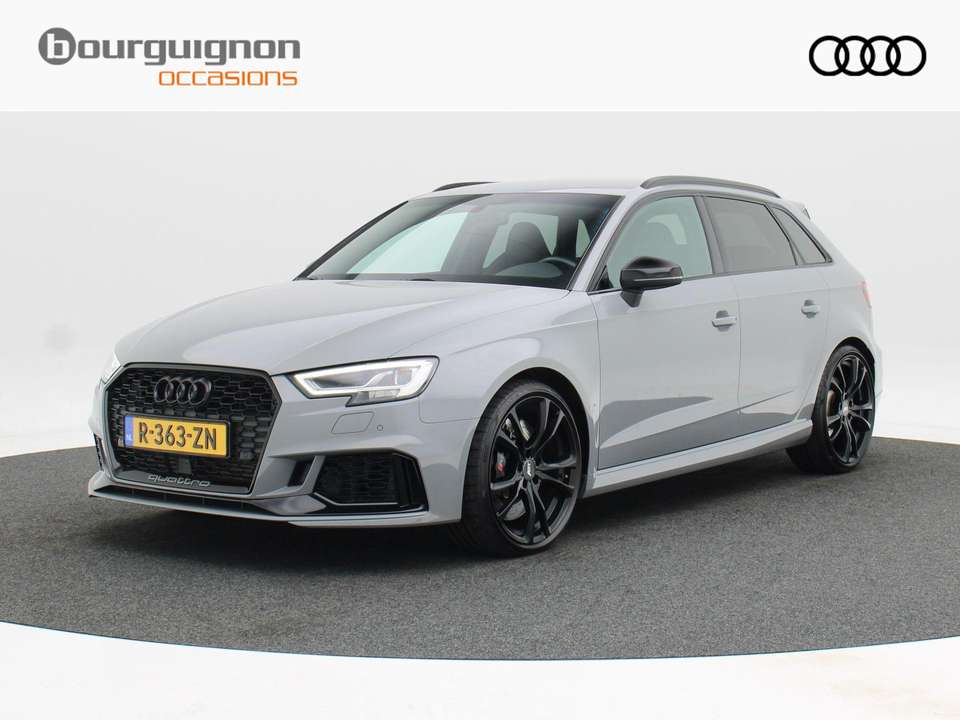 Audi RS3 - Imagem 1