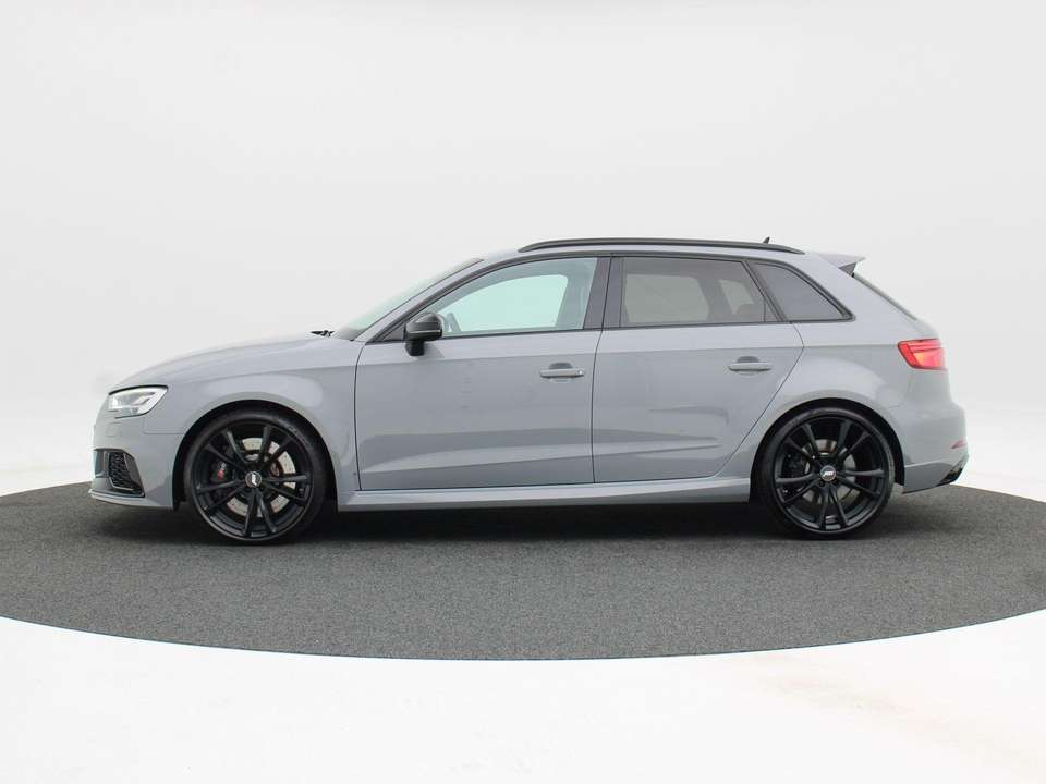 Audi RS3 - Imagem 9