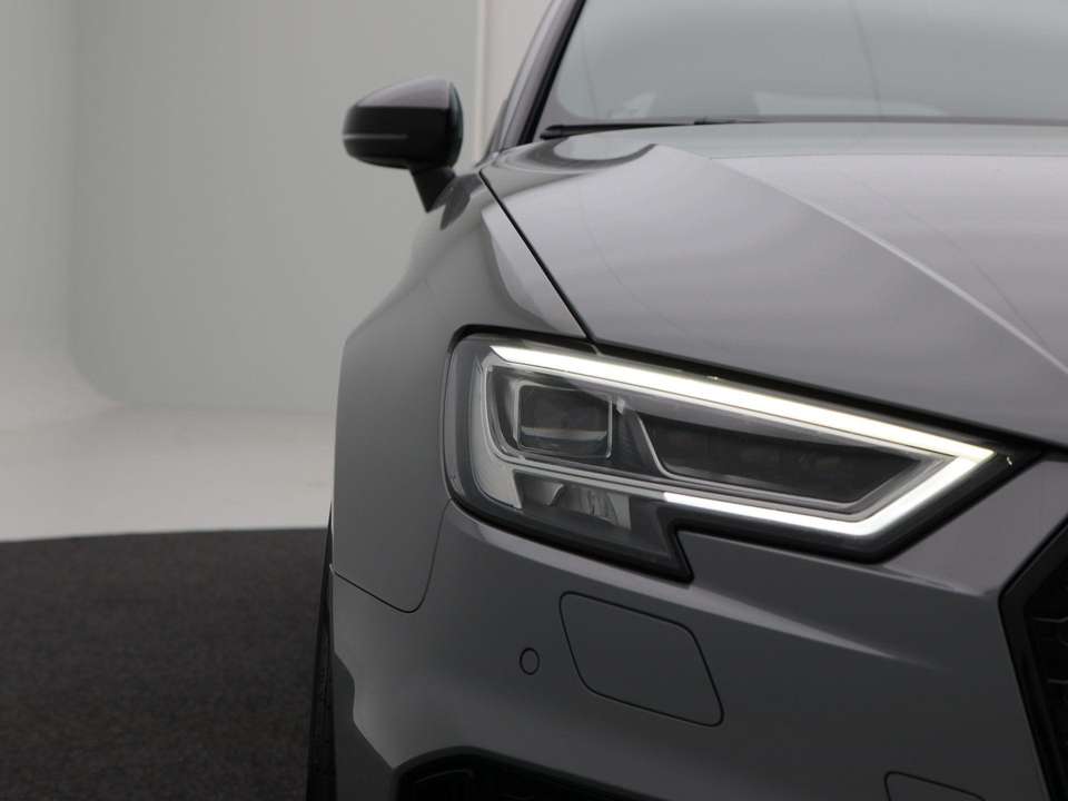 Audi RS3 - Imagem 10