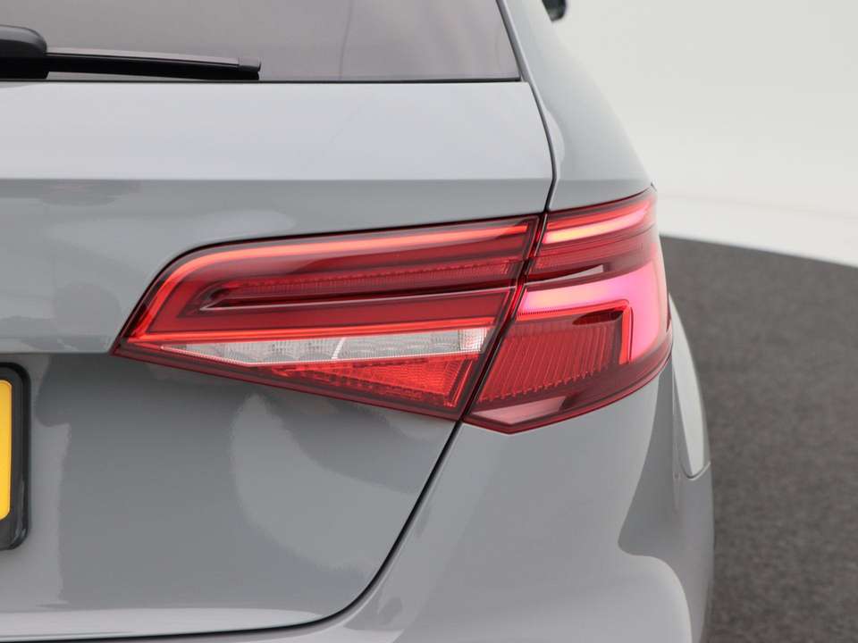 Audi RS3 - Imagem 14