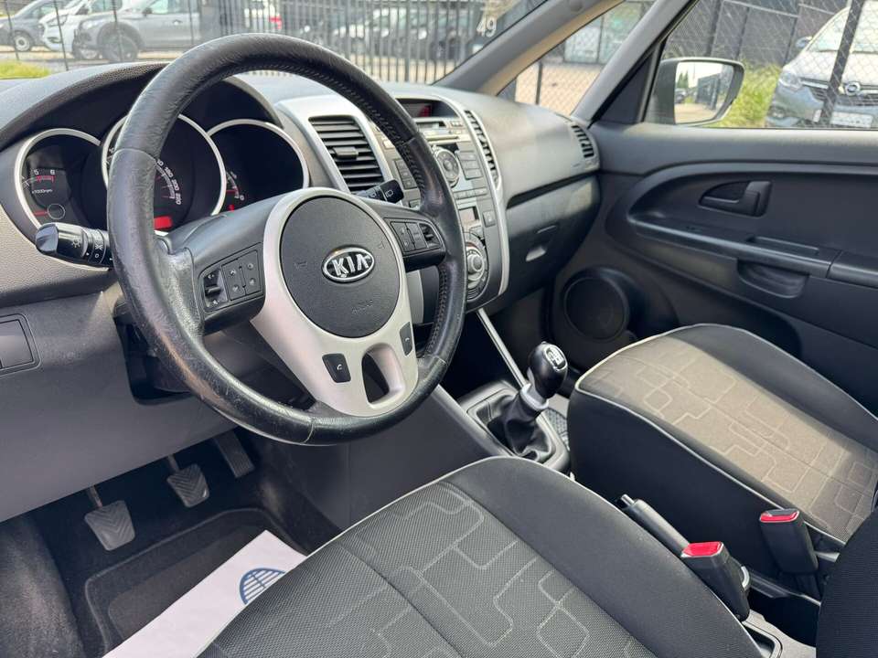 Kia Venga - Imagem 10