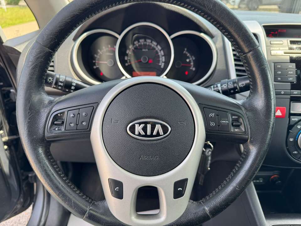 Kia Venga - Imagem 11