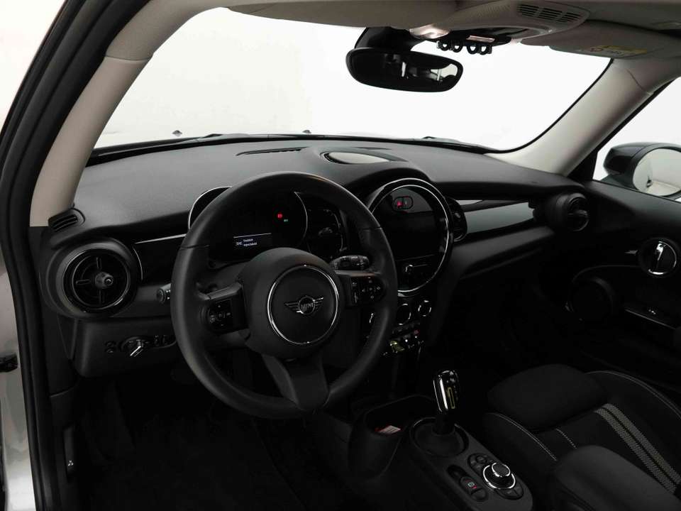 MINI Cooper SE - Imagem 8