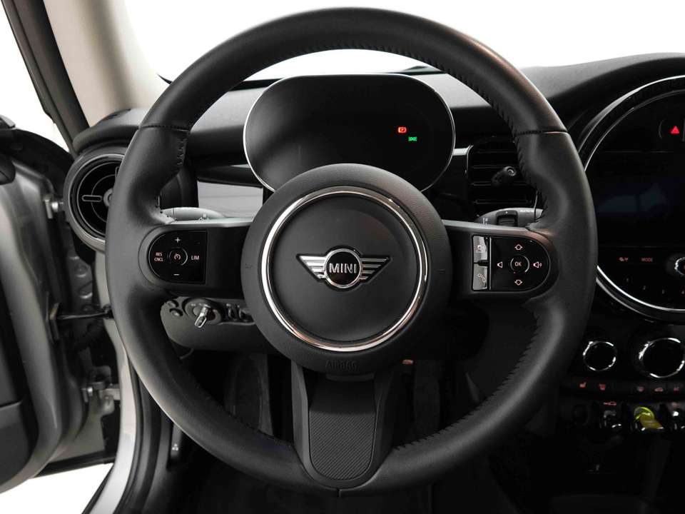 MINI Cooper SE - Imagem 9