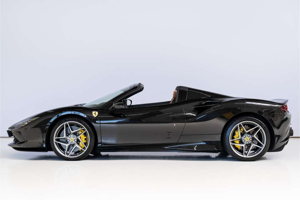 Ferrari F8 Spider - Imagem 5