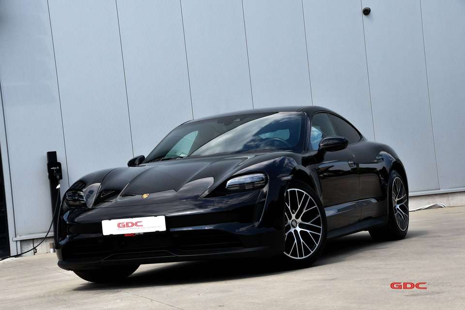 Porsche Taycan - Imagem 8