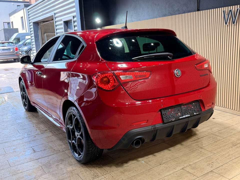 Alfa Romeo Giulietta - Imagem 5