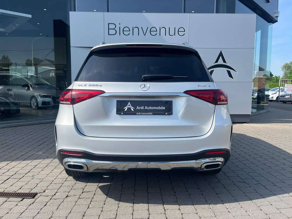 Mercedes-Benz GLE 300 - Imagem 5
