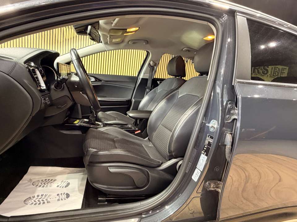 Kia XCeed - Imagem 12