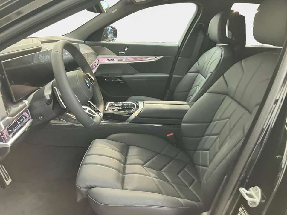 Car picture 10