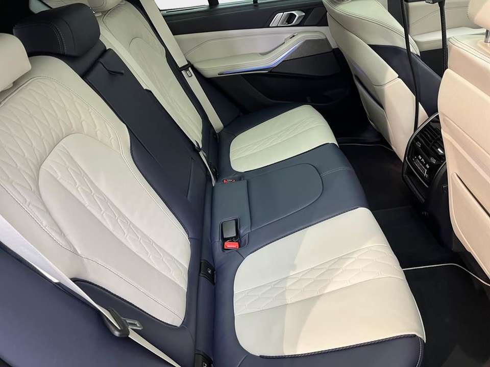 BMW X5 - Imagem 14