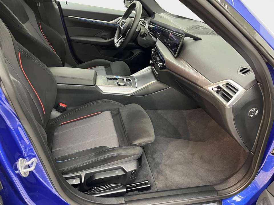 BMW i4 - Imagem 14