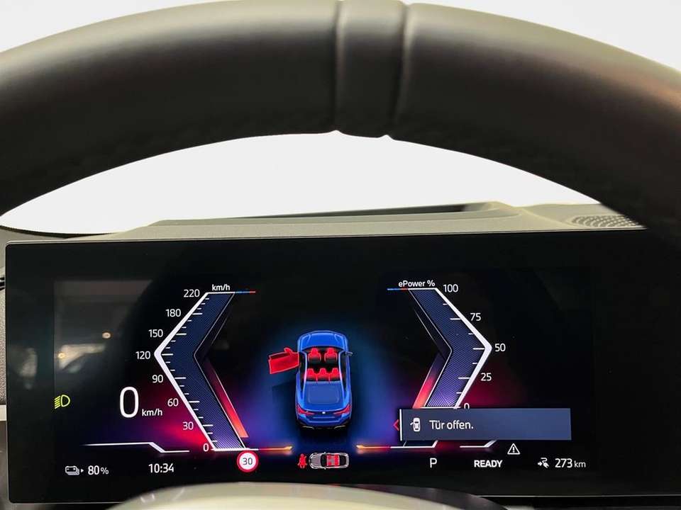 BMW i4 - Imagem 13