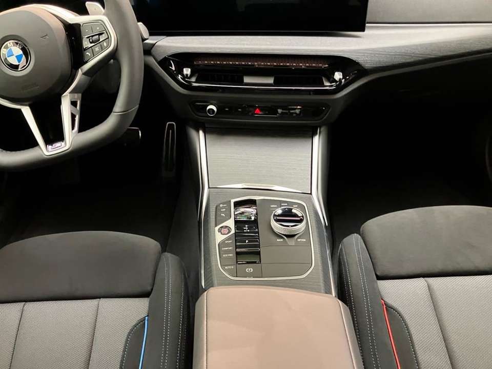 BMW 330 - Imagem 11