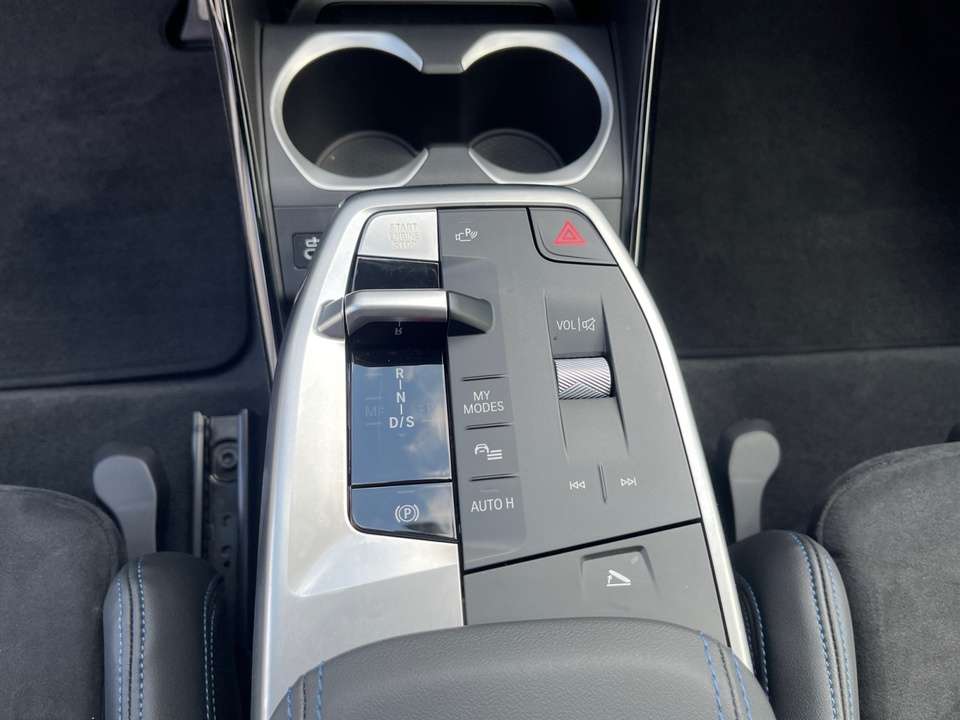 BMW X1 - Imagem 11