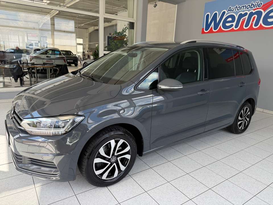 Volkswagen Touran - Imagem 4