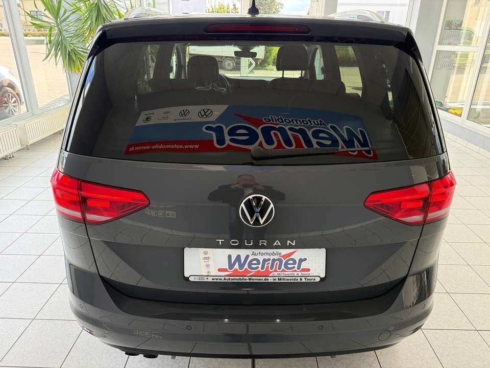 Volkswagen Touran - Imagem 7
