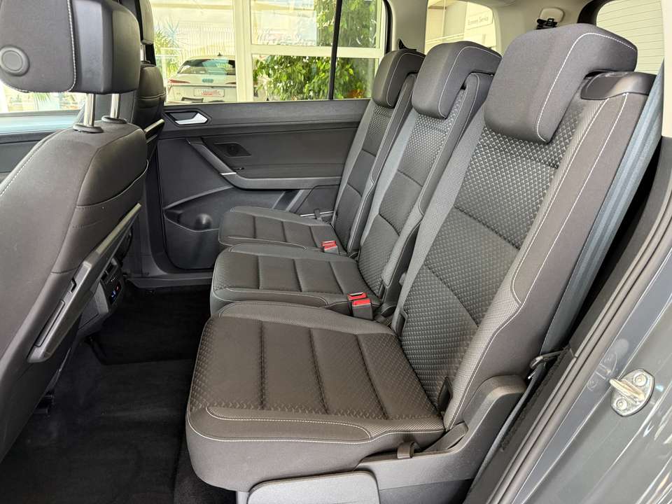 Volkswagen Touran - Imagem 14