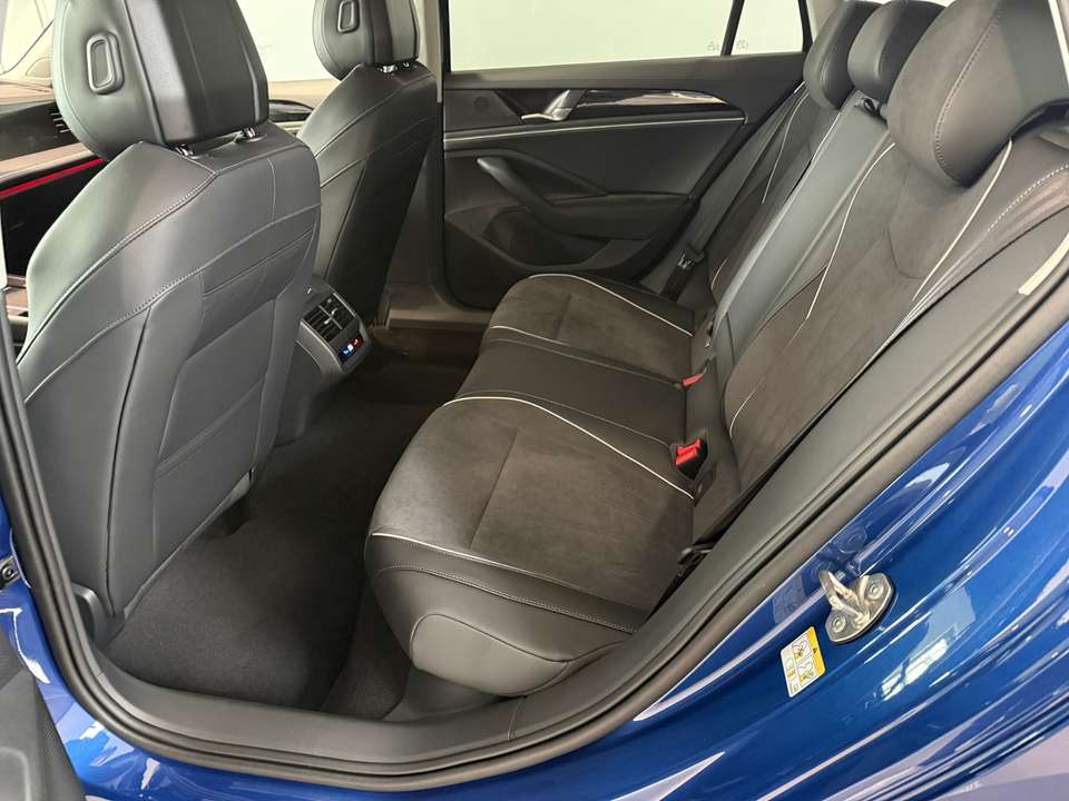 Volkswagen Passat - Imagem 15