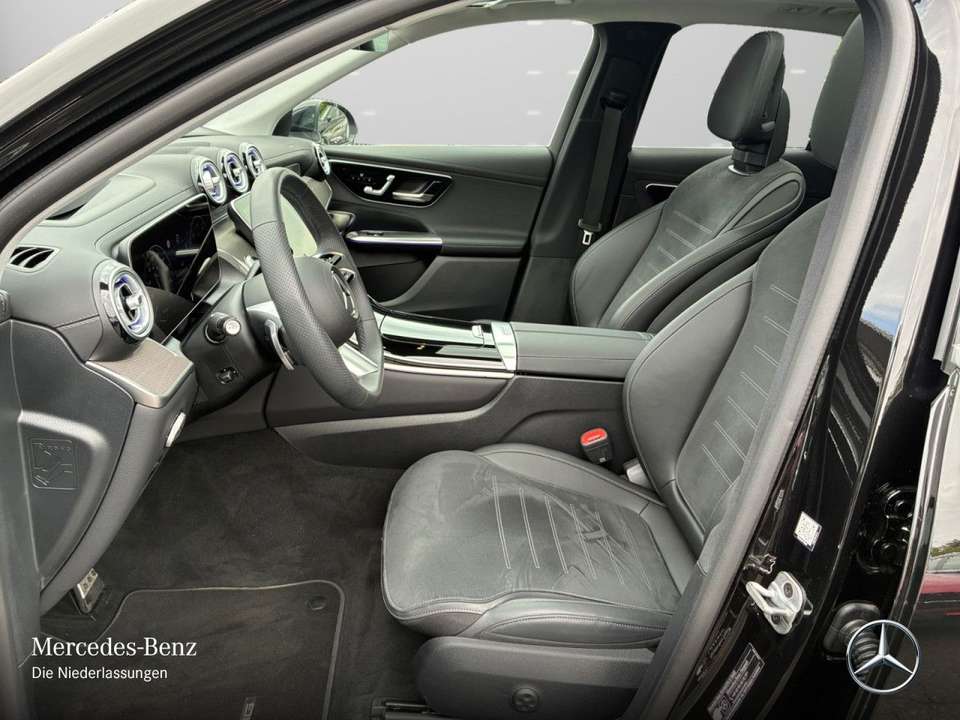 Mercedes-Benz GLC 220 - Imagem 11