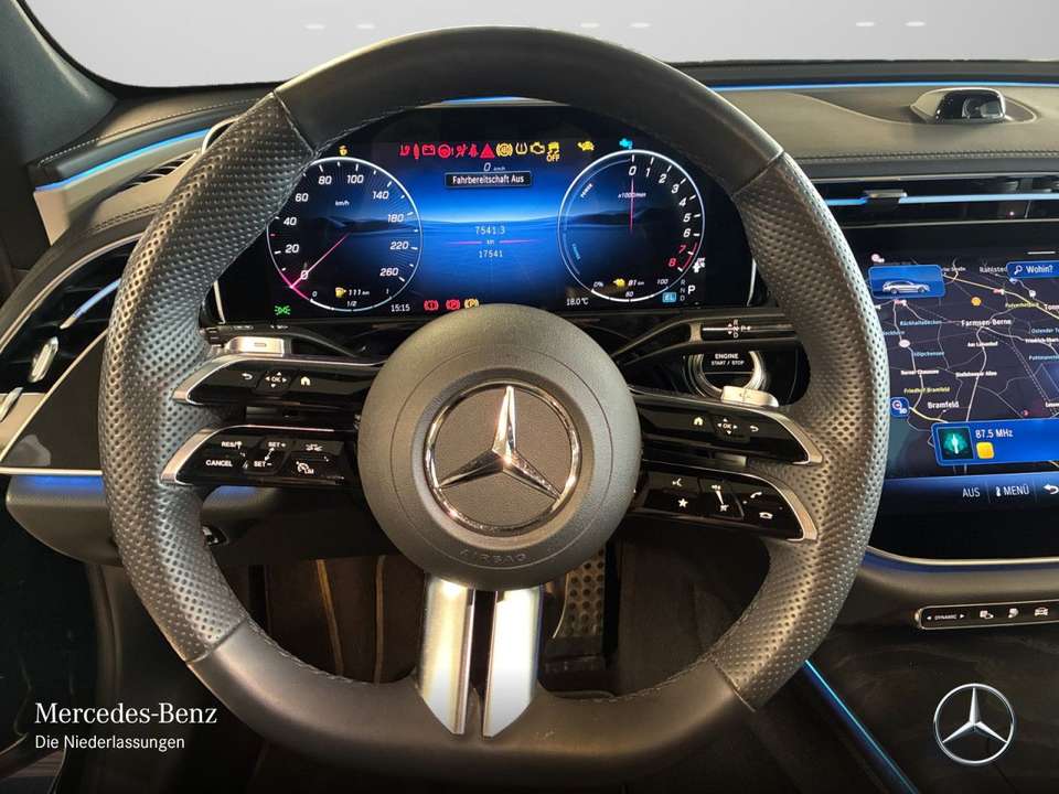Mercedes-Benz E 300 - Imagem 14