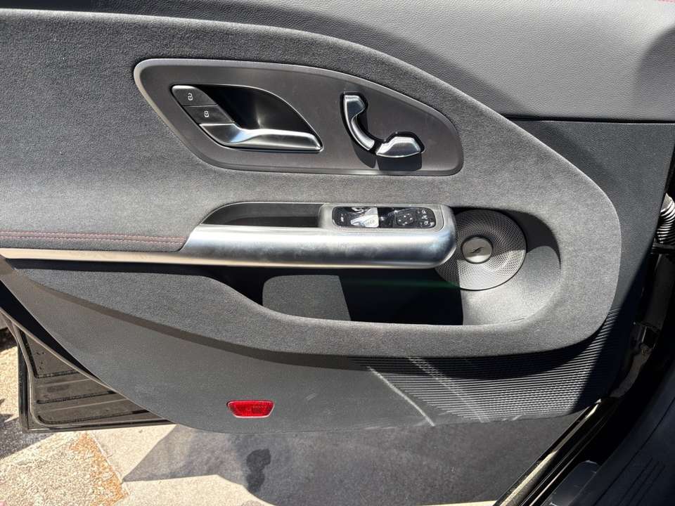Car picture 14