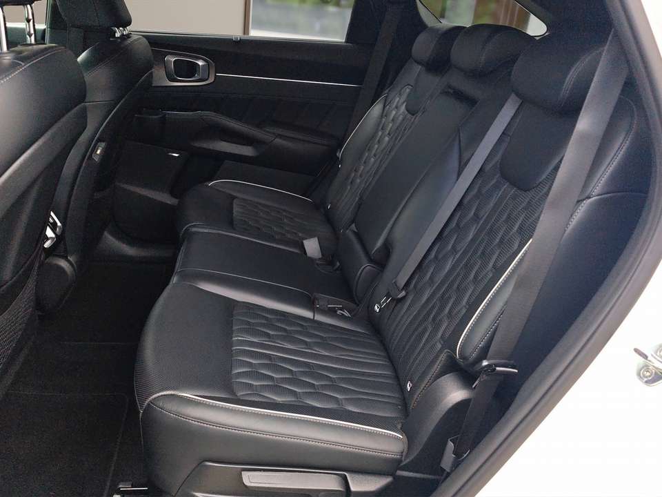 Car picture 10