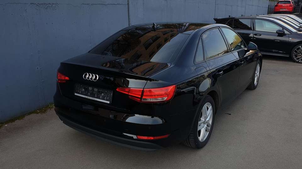 Car picture 3