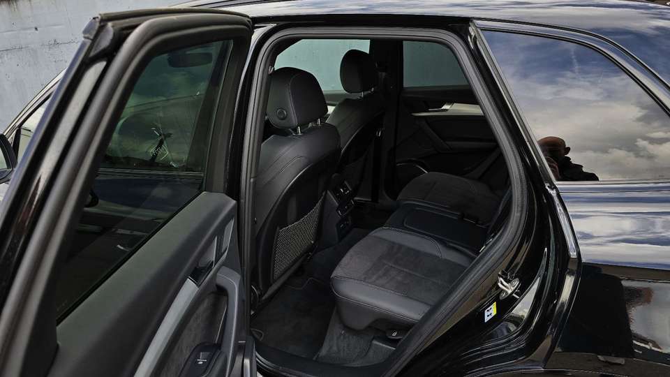 Car picture 9
