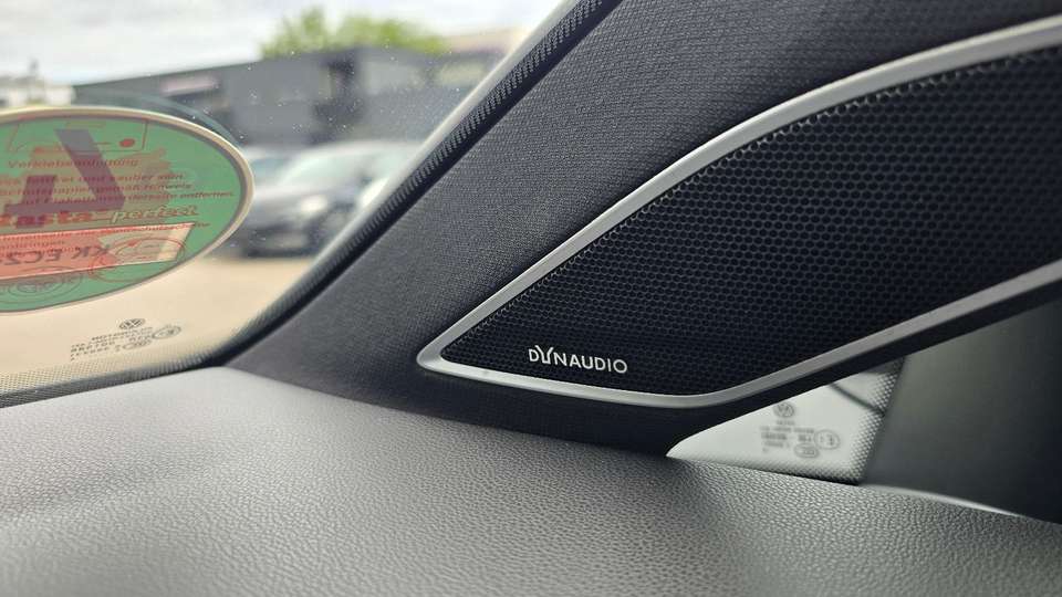 Car picture 14
