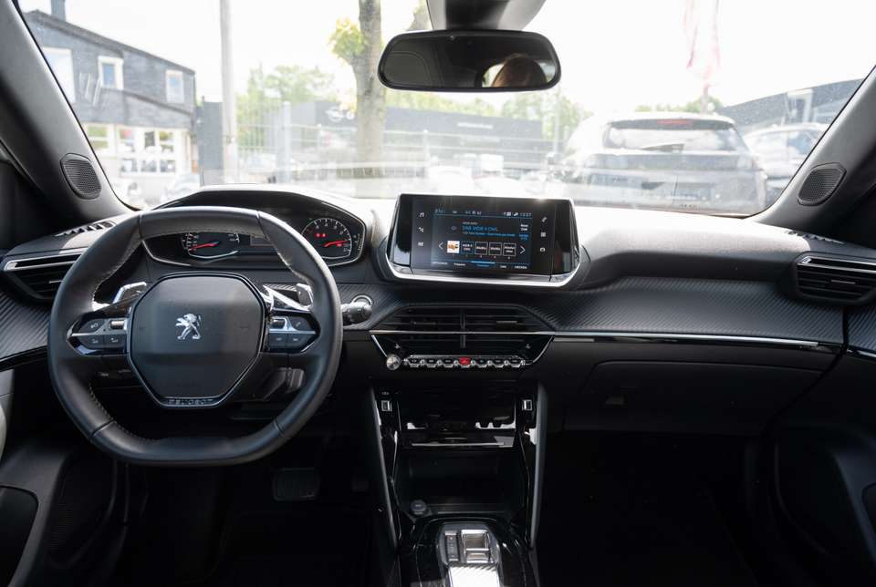 Car picture 6