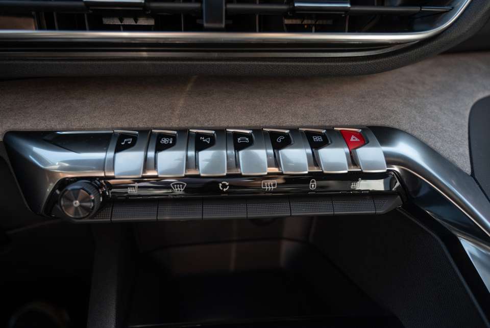 Car picture 11