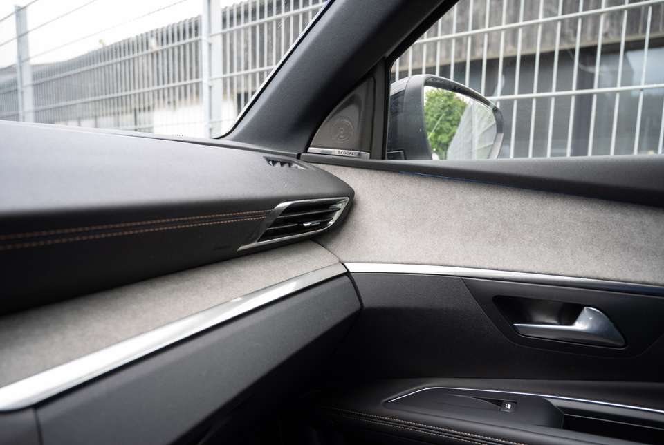 Car picture 12